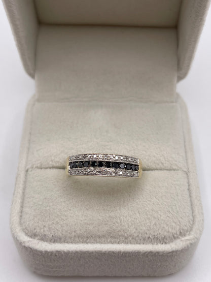 9ct gold diamond cluster ring