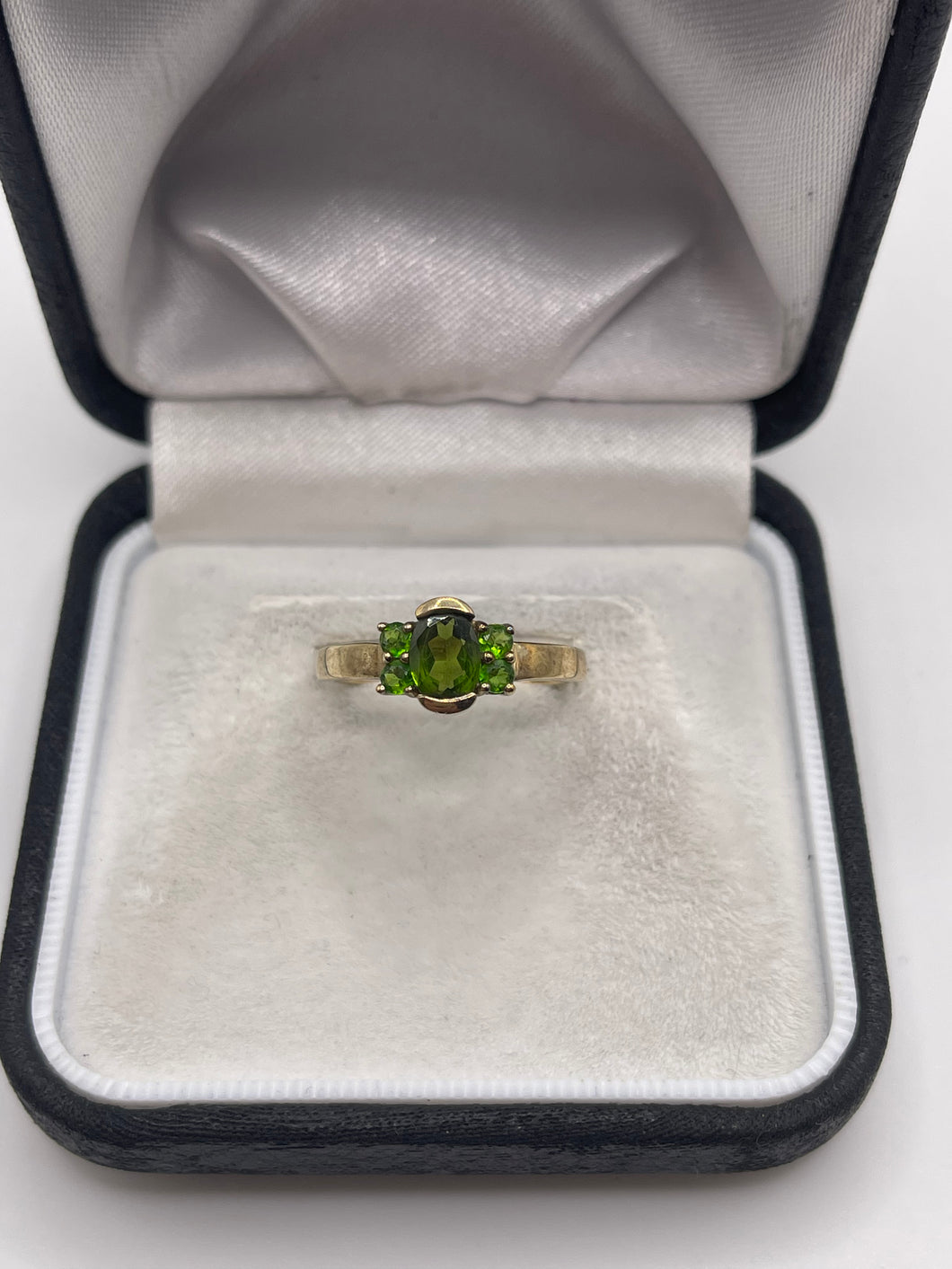 9ct gold diopside ring
