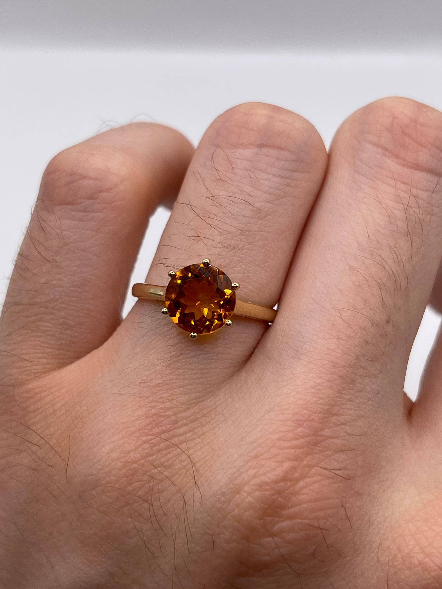9ct gold citrine ring