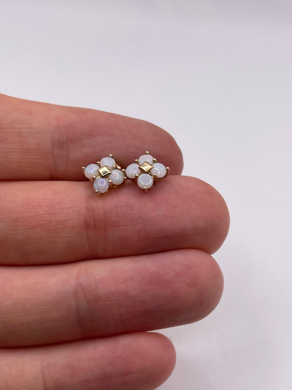 9ct gold opal earrings