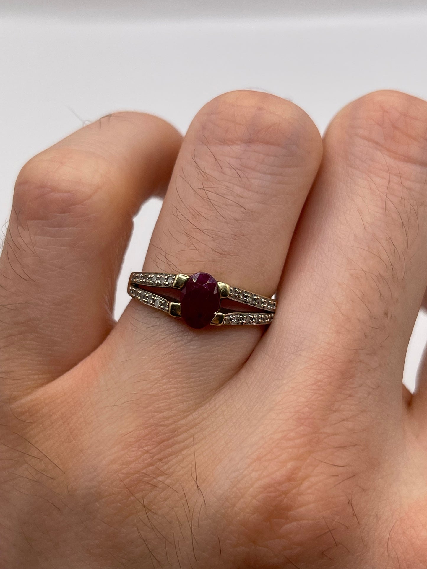 9ct gold ruby and diamond ring