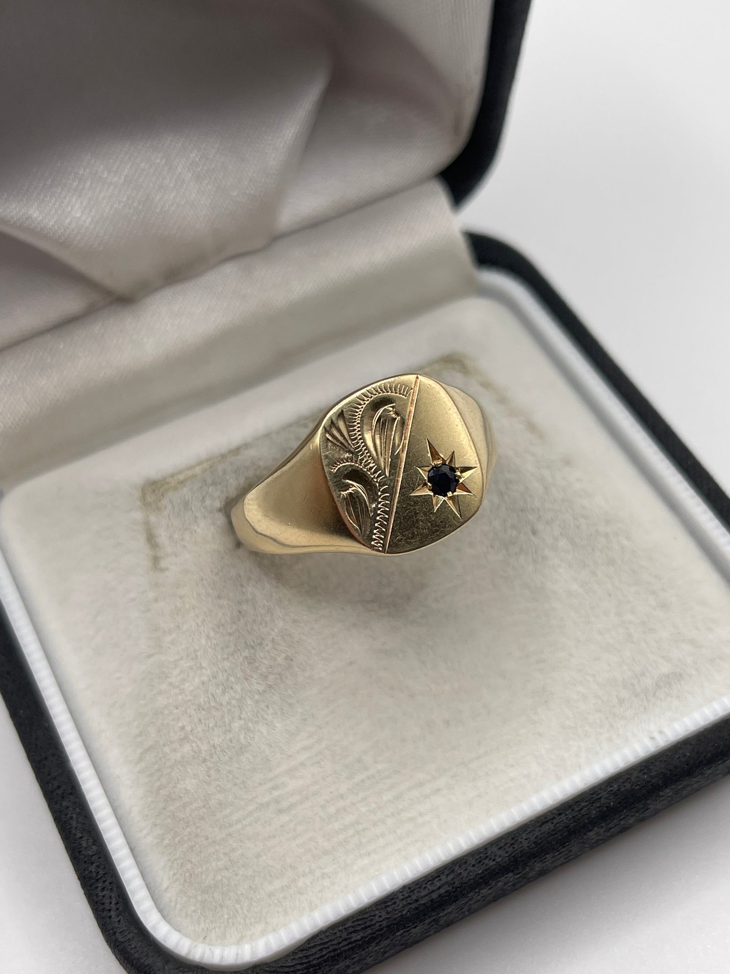 Heavy 9ct gold sapphire signet ring