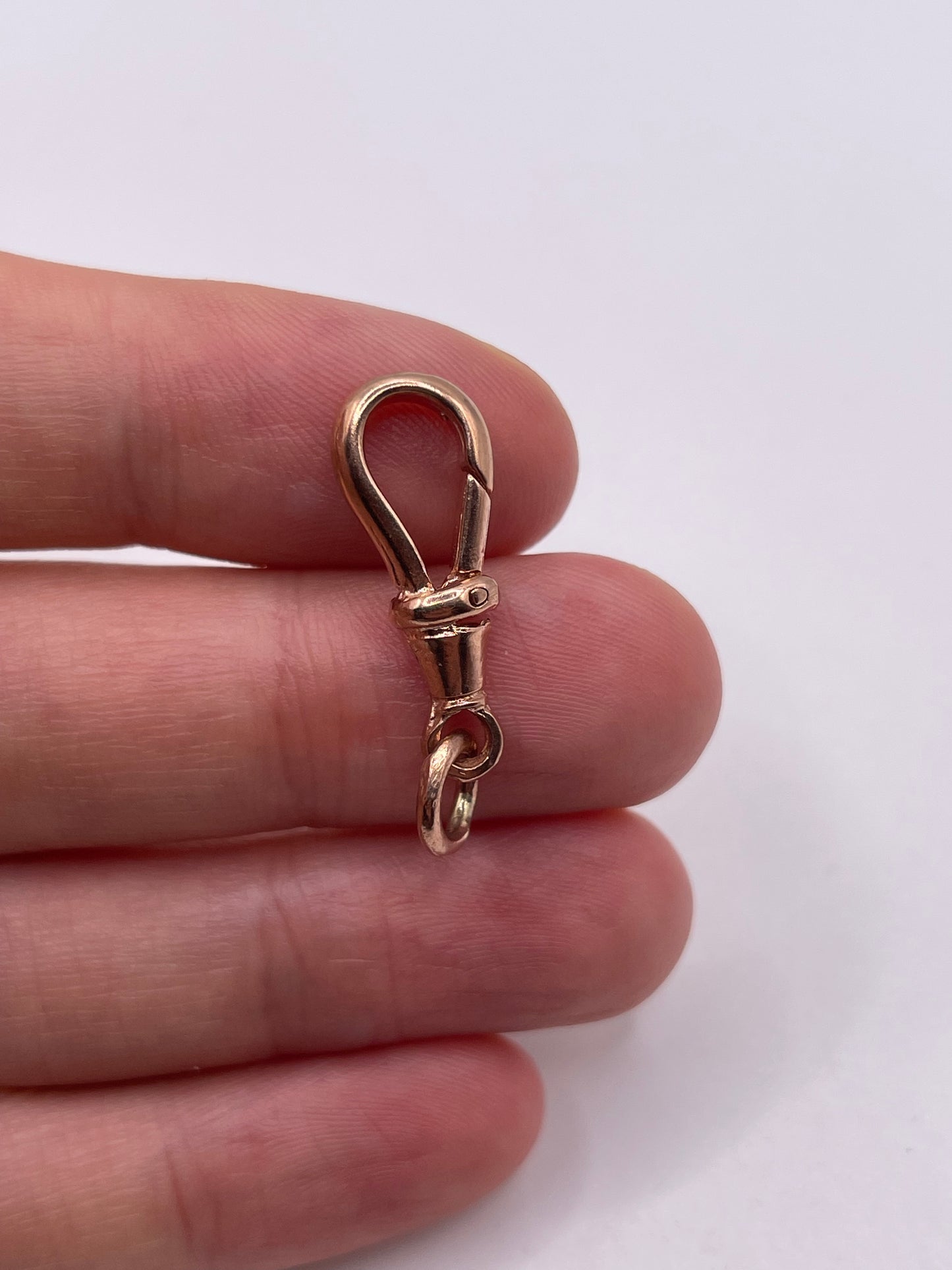 9ct rose gold dog clip 1