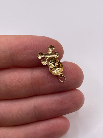 9ct gold skull charm