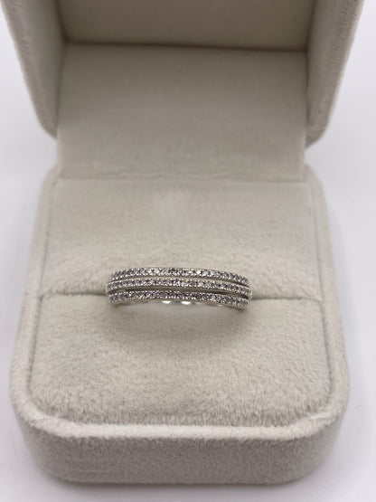 9ct white gold diamond ring