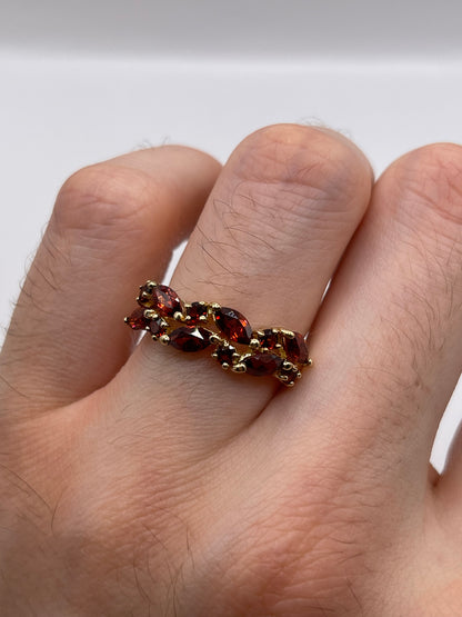 9ct gold garnet cluster ring