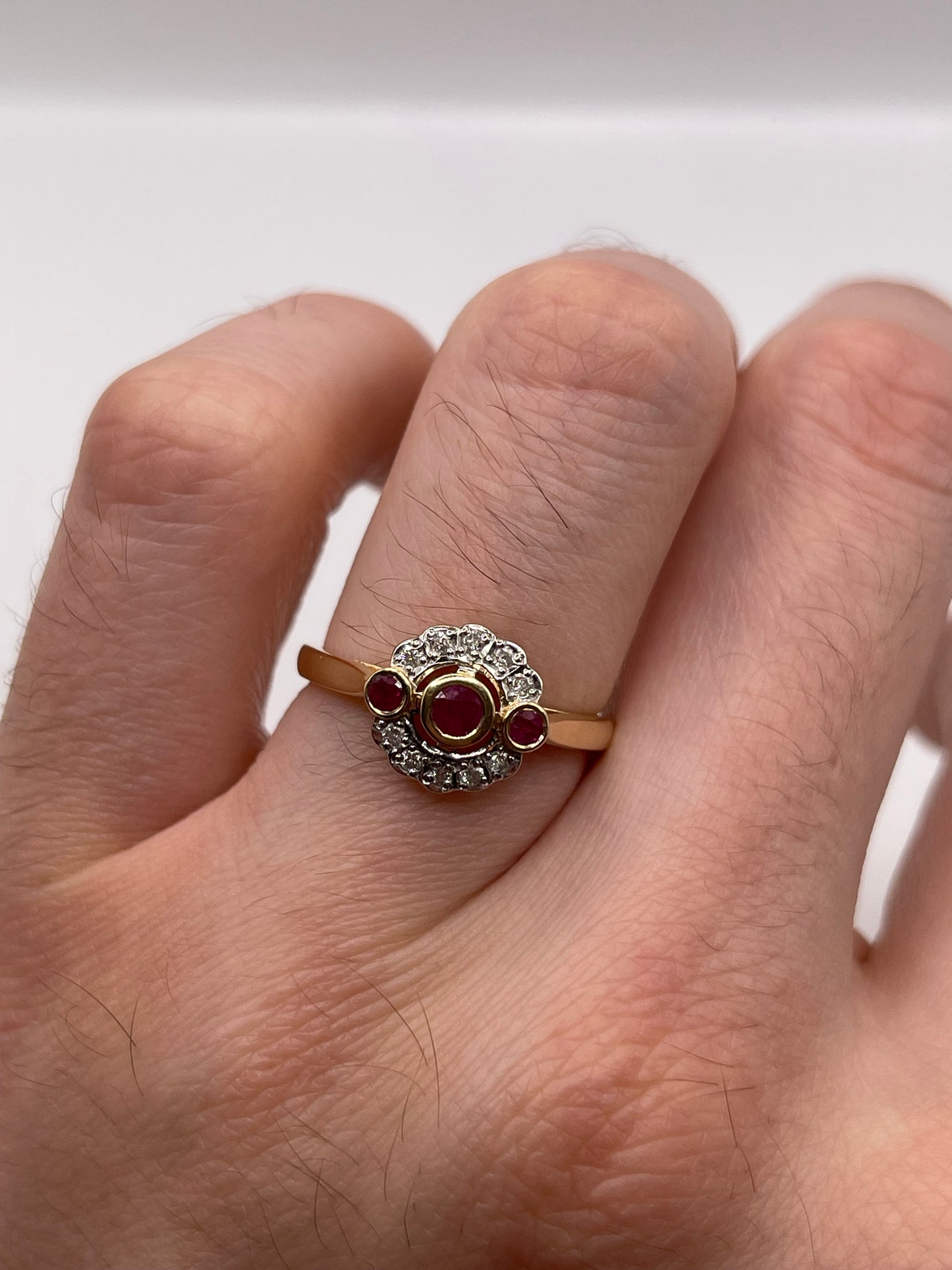 14ct gold ruby and diamond ring
