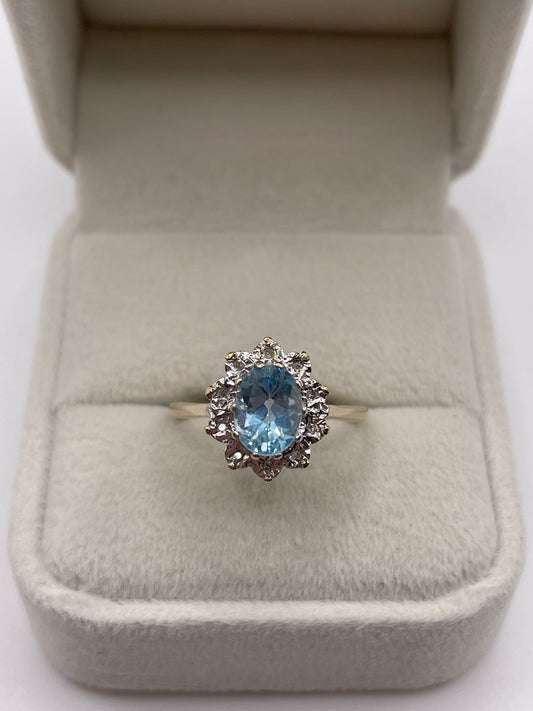 9ct gold topaz and diamond ring