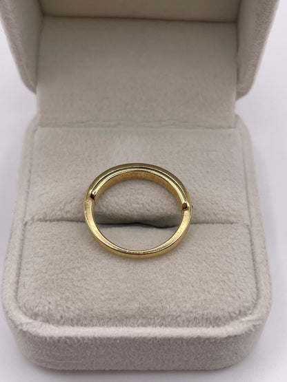9ct gold diamond ring