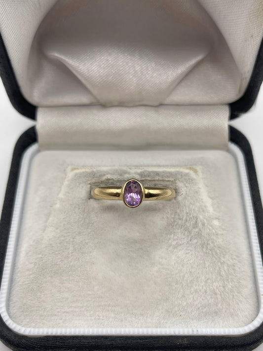 9ct gold amethyst ring
