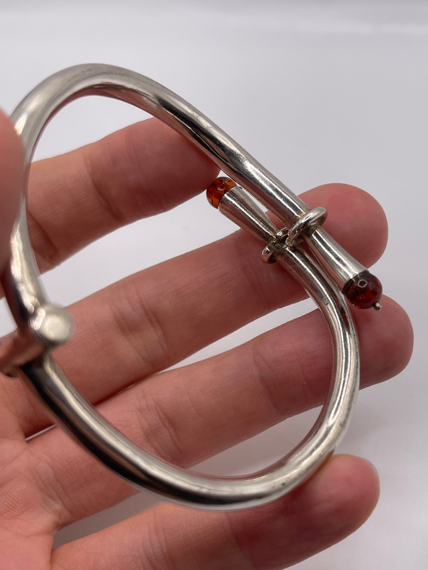 Silver amber bangle