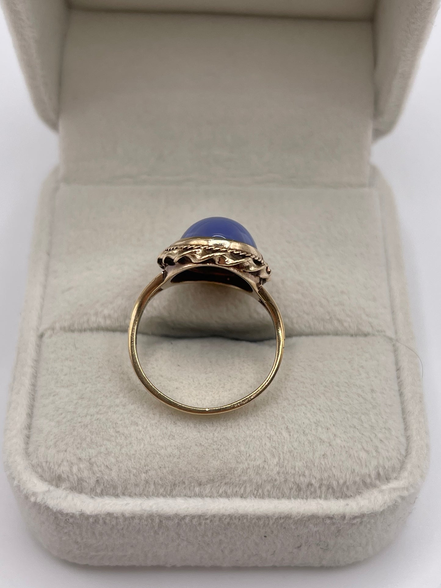 9ct gold agate ring