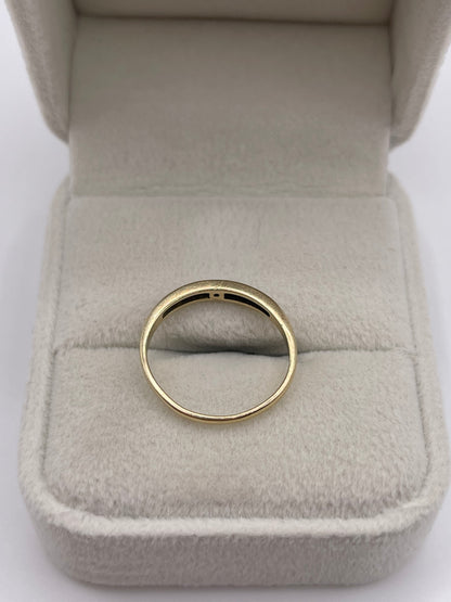 9ct gold sapphire ring
