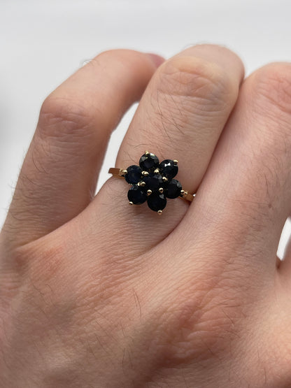 9ct gold sapphire cluster ring