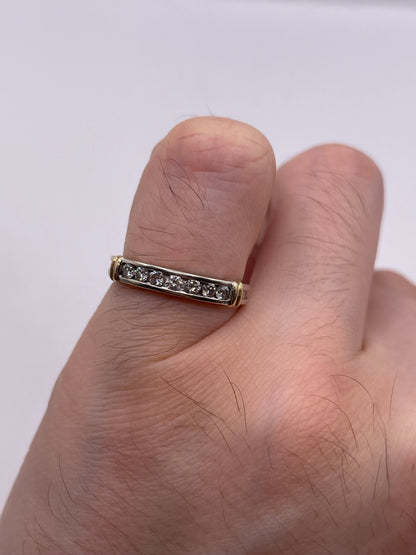 9ct two tone gold diamond ring