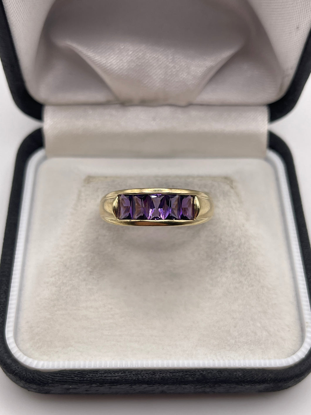 9ct gold amethyst ring