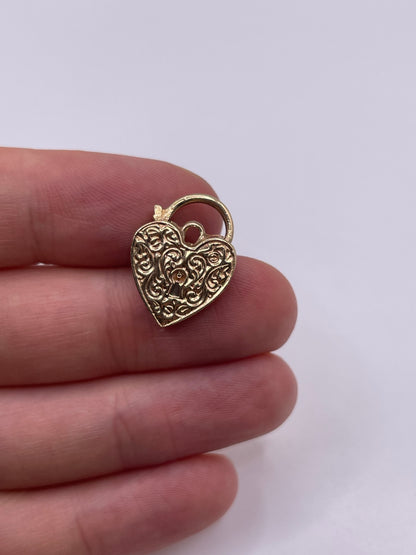 9ct gold engraved padlock