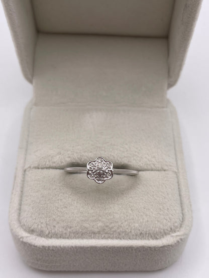 9ct white gold diamond cluster ring
