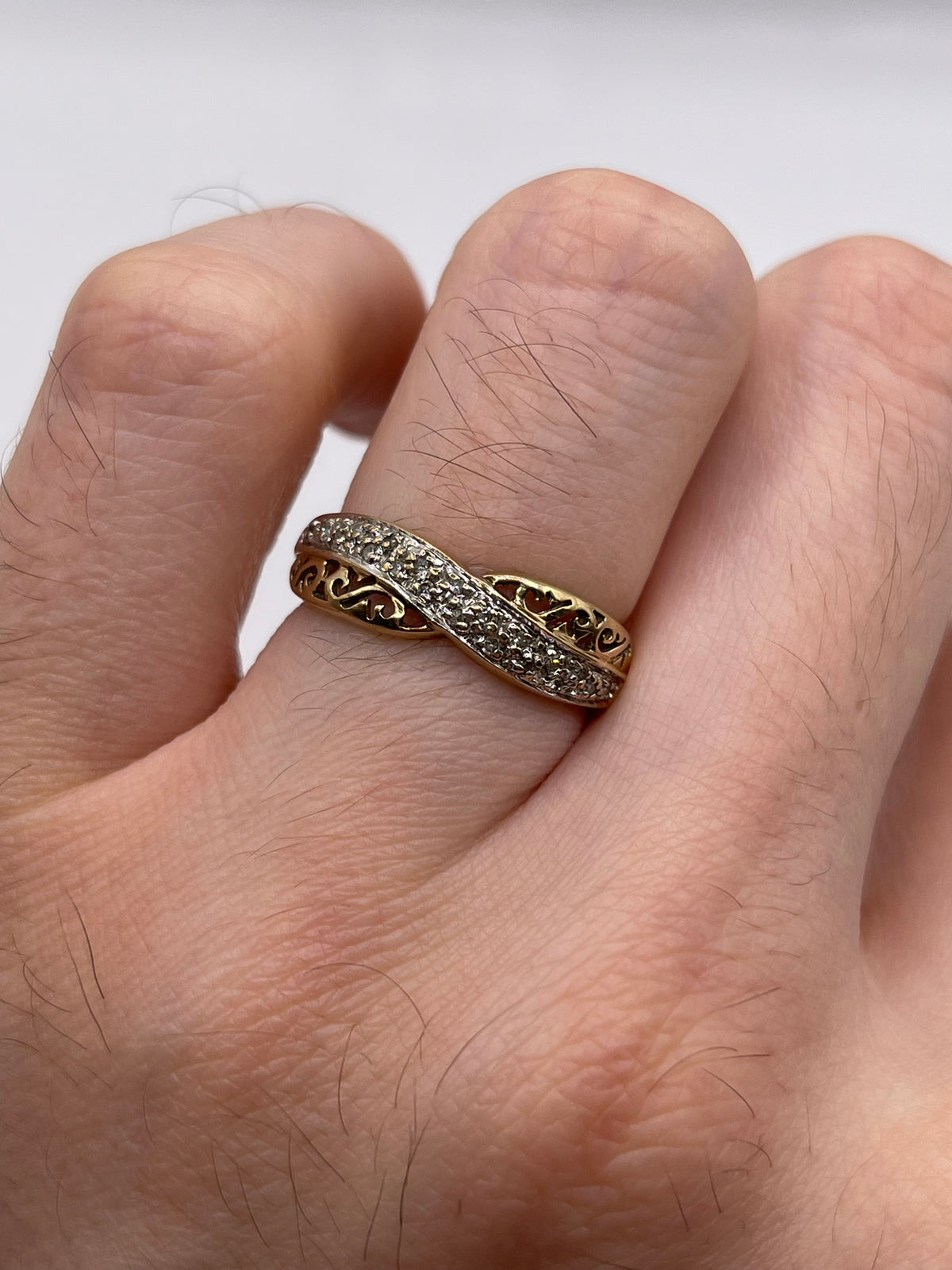 9ct gold diamond cluster ring