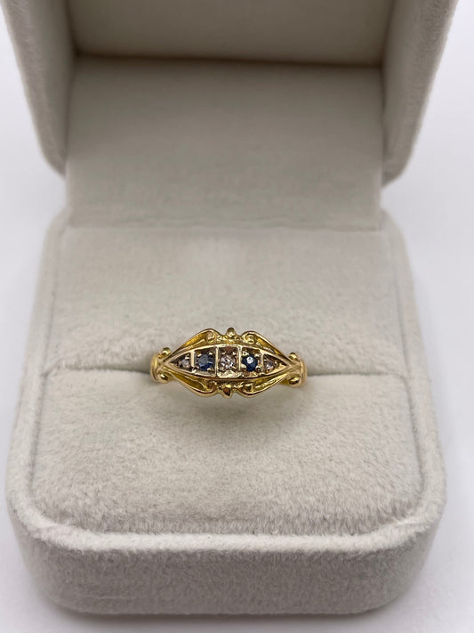 Antique 18ct gold sapphire and diamond ring