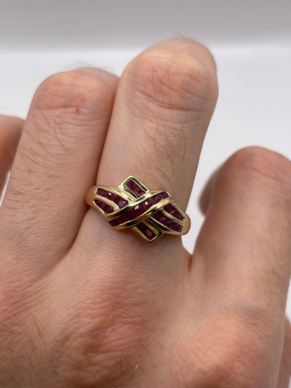 9ct gold ruby cluster ring