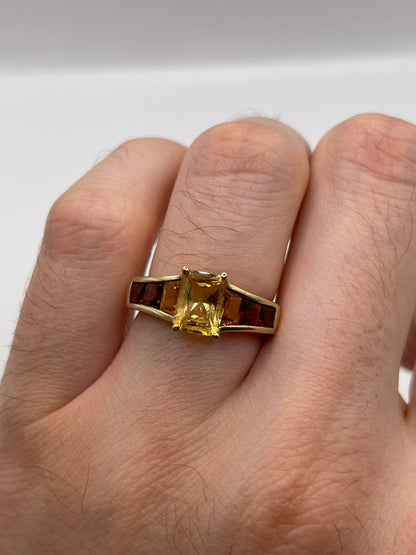9ct gold citrine ring