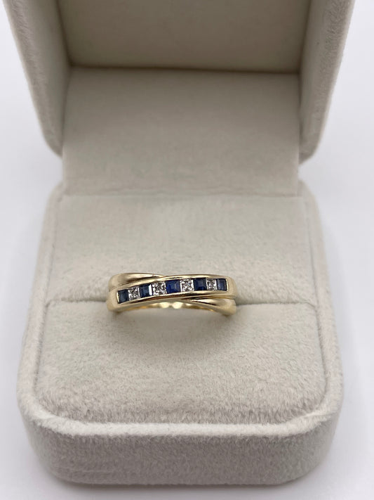 9ct gold sapphire and diamond ring