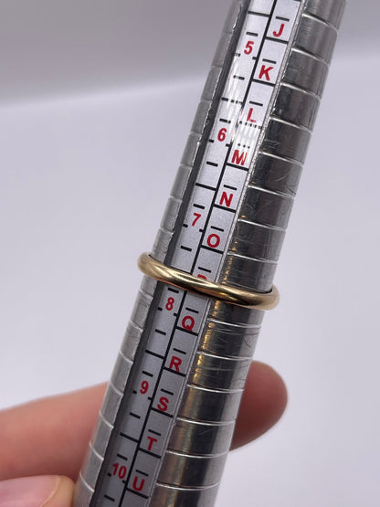 9ct gold diamond ring