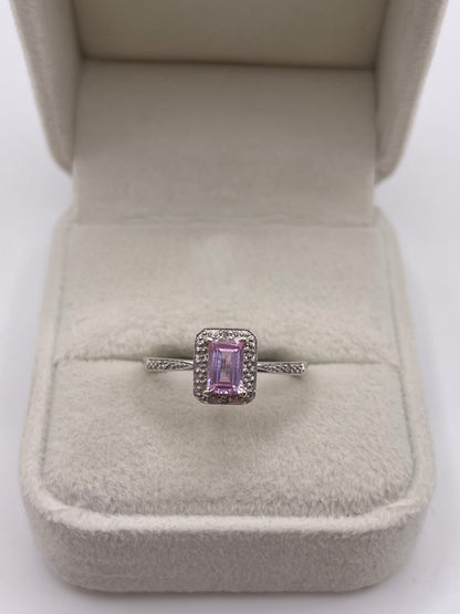 9ct white gold pink topaz and diamond ring