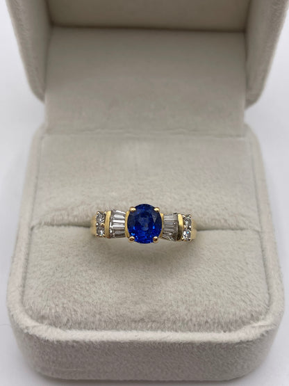 18ct gold sapphire and diamond ring
