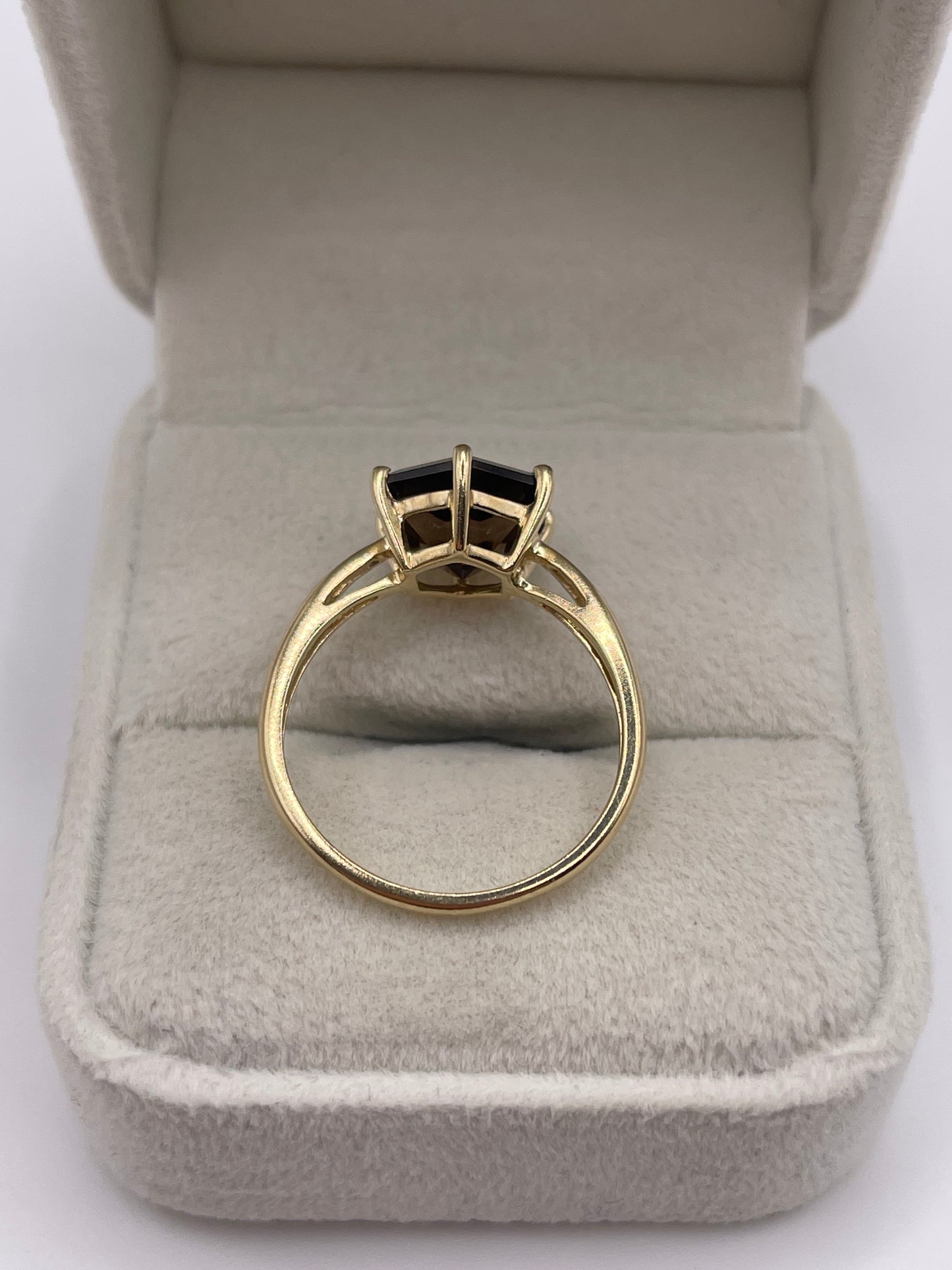 9ct gold Smokey quartz ring