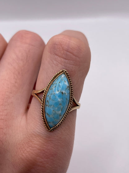 9ct gold gemstone ring
