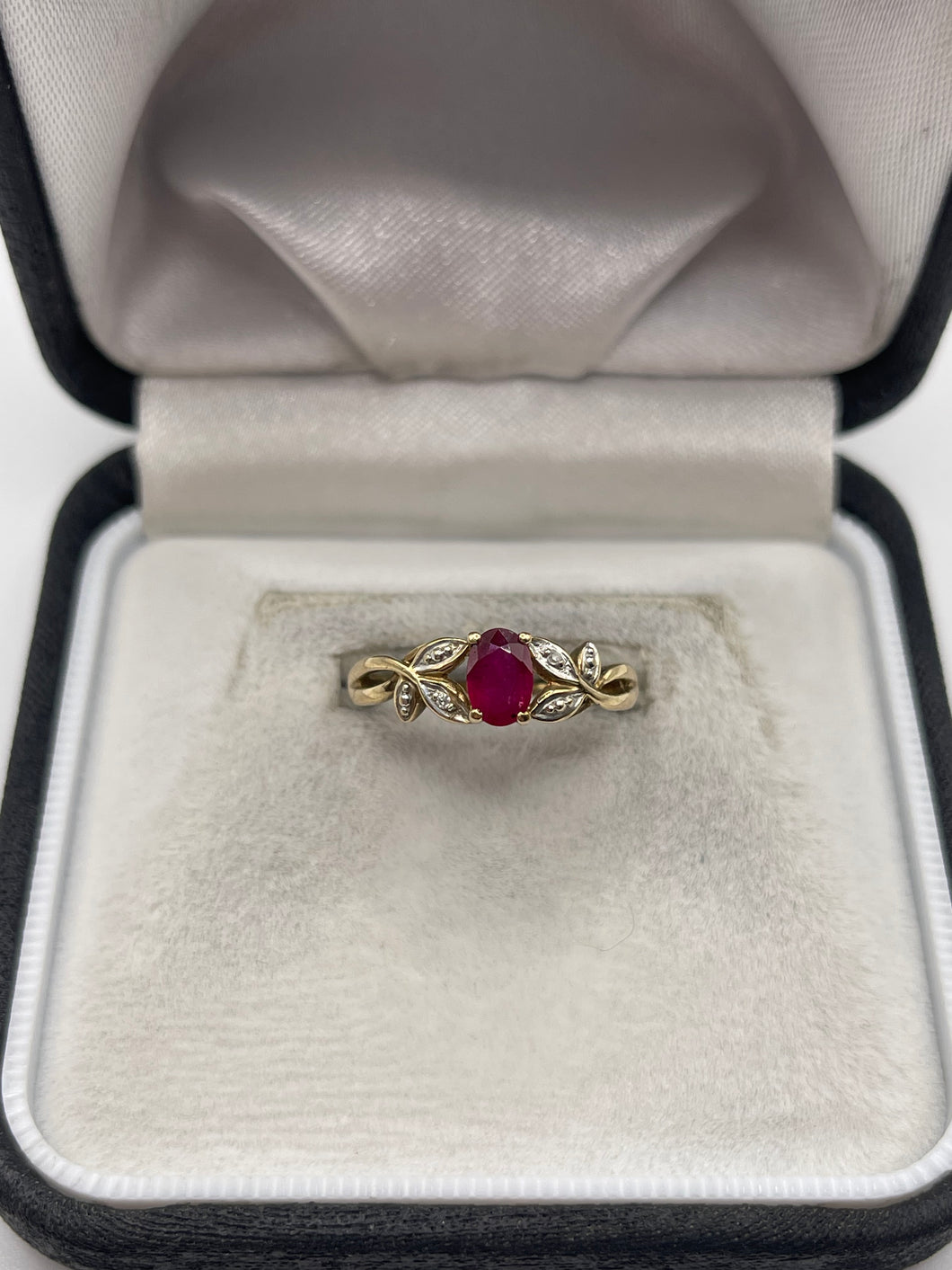 9ct gold ruby and diamond ring