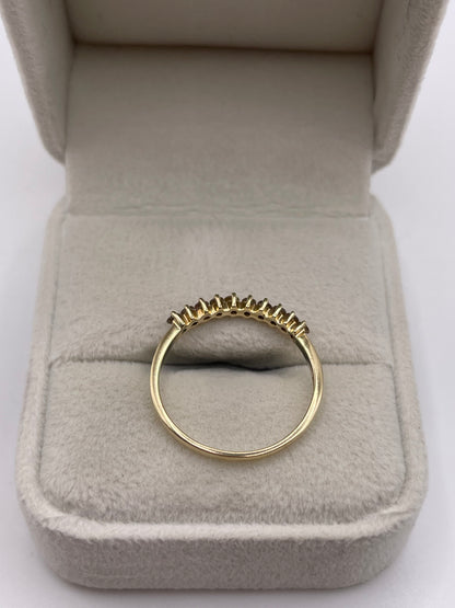 9ct gold quartz ring