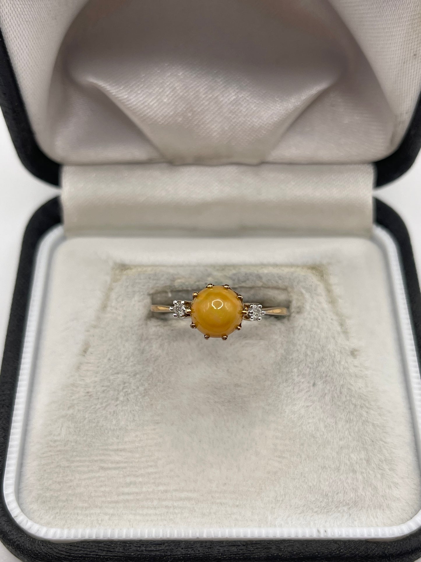 9ct gold opal and diamond ring
