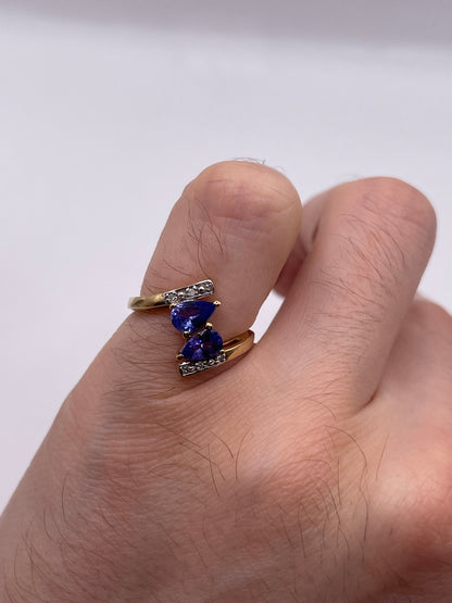 9ct gold tanzanite and zircon ring