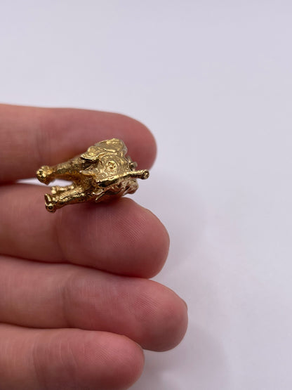 9ct gold elephant charm