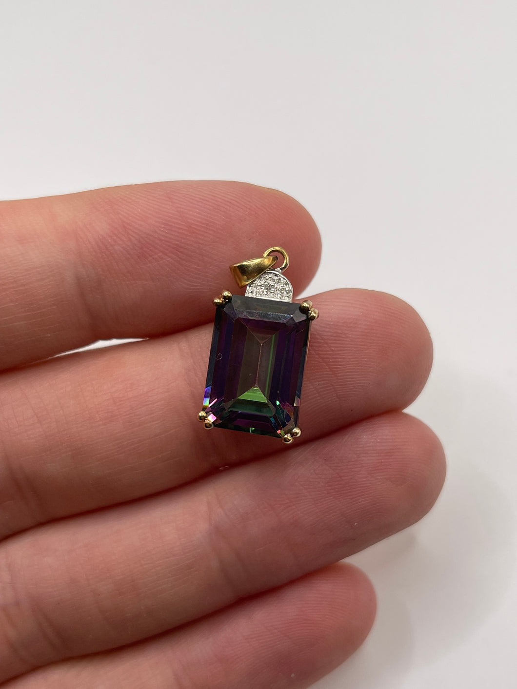 9ct gold mystic topaz and diamond pendant