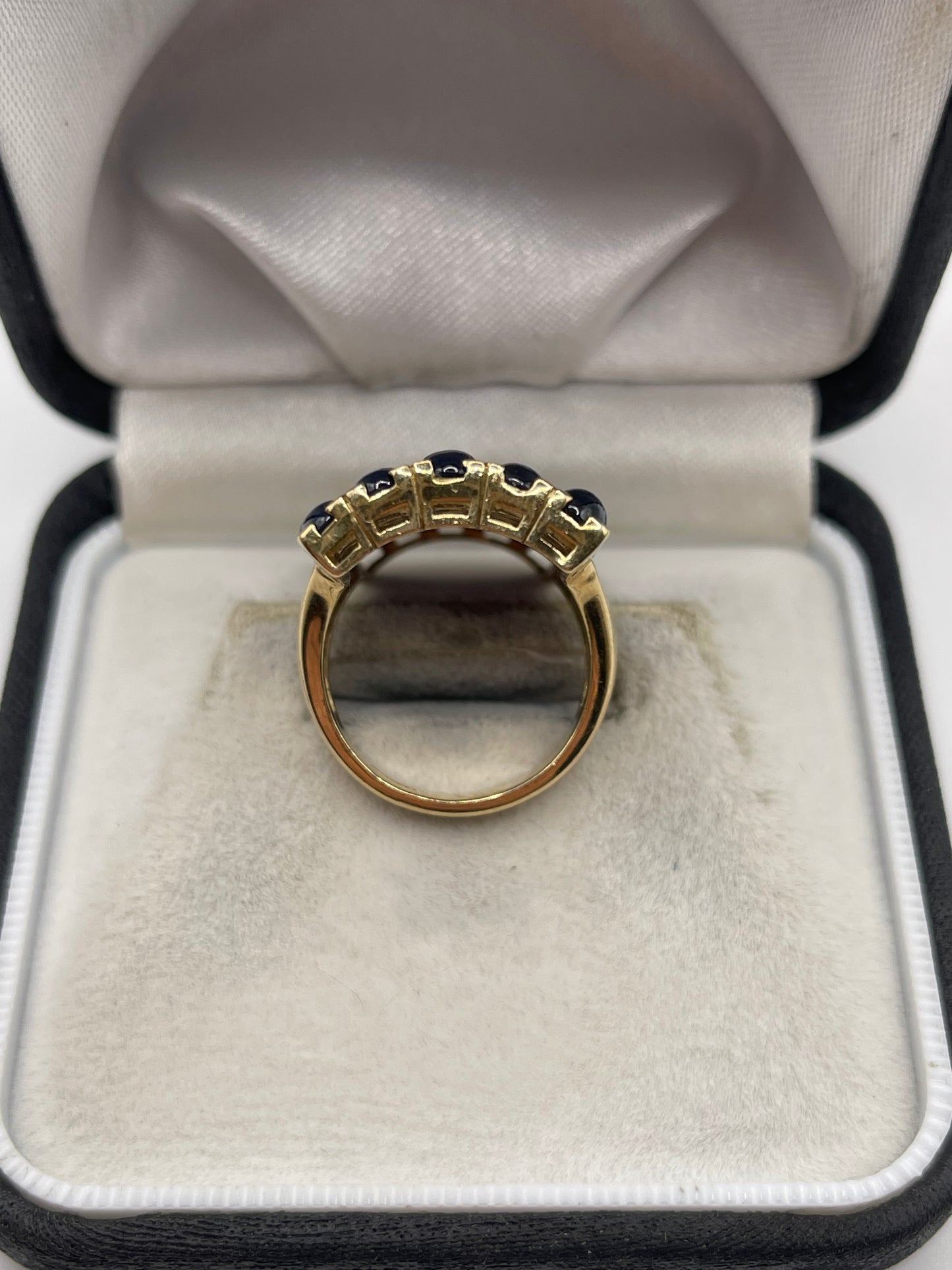 9ct gold cabochon sapphire and diamond ring