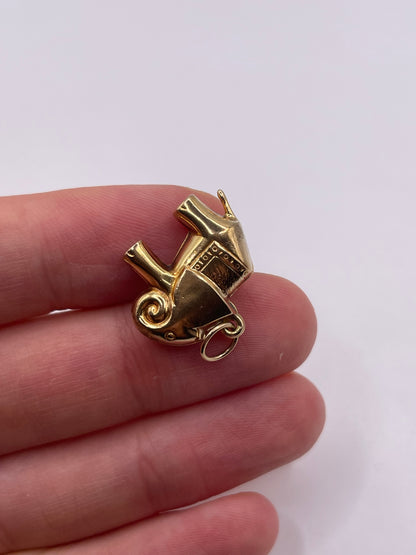 9ct gold elephant charm