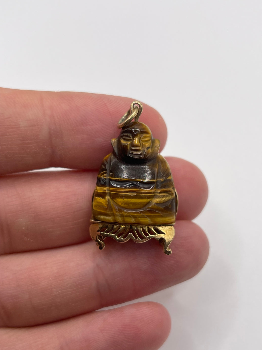9ct gold tigers eye Buddha pendant