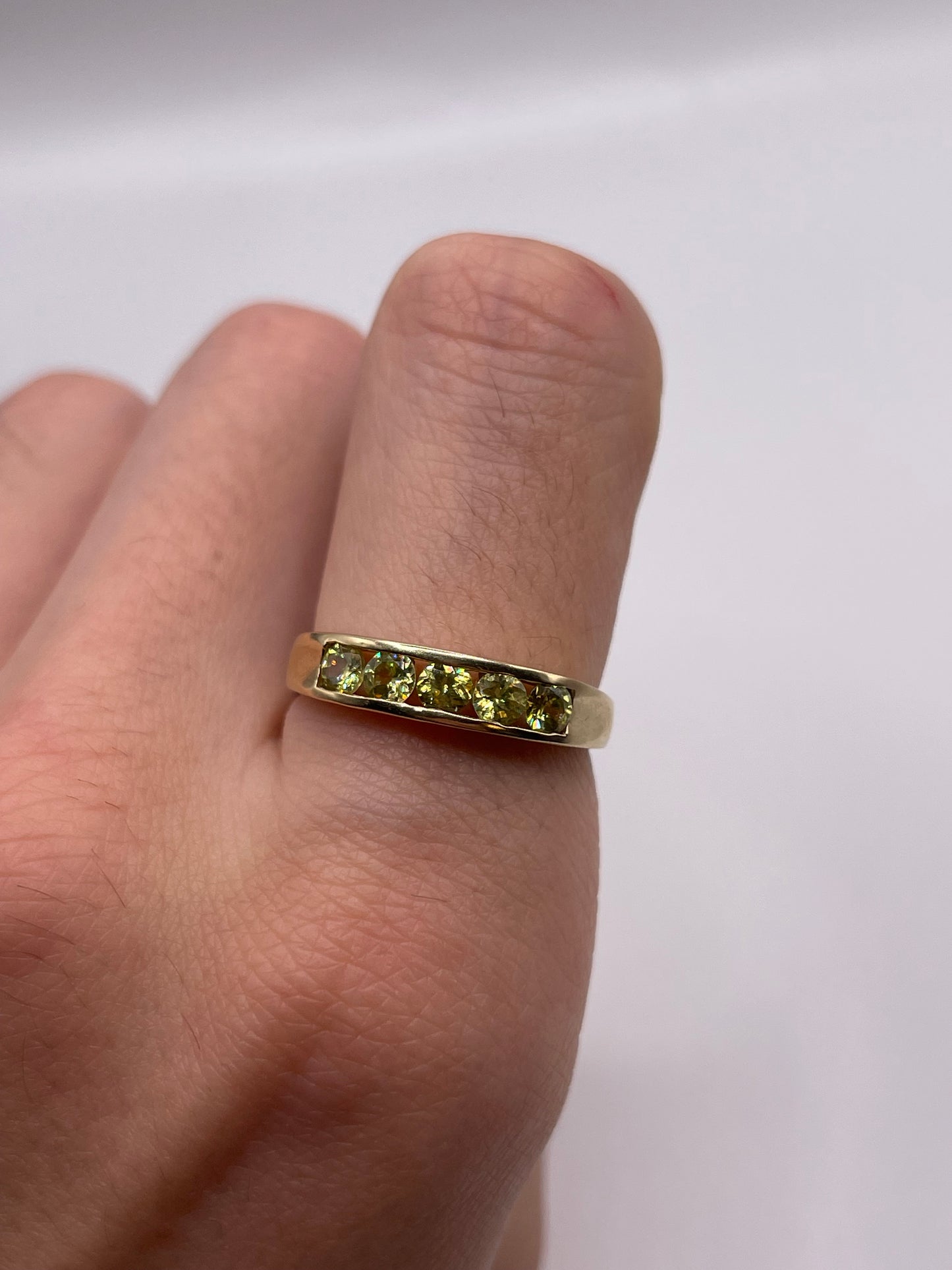 9ct gold sphene ring