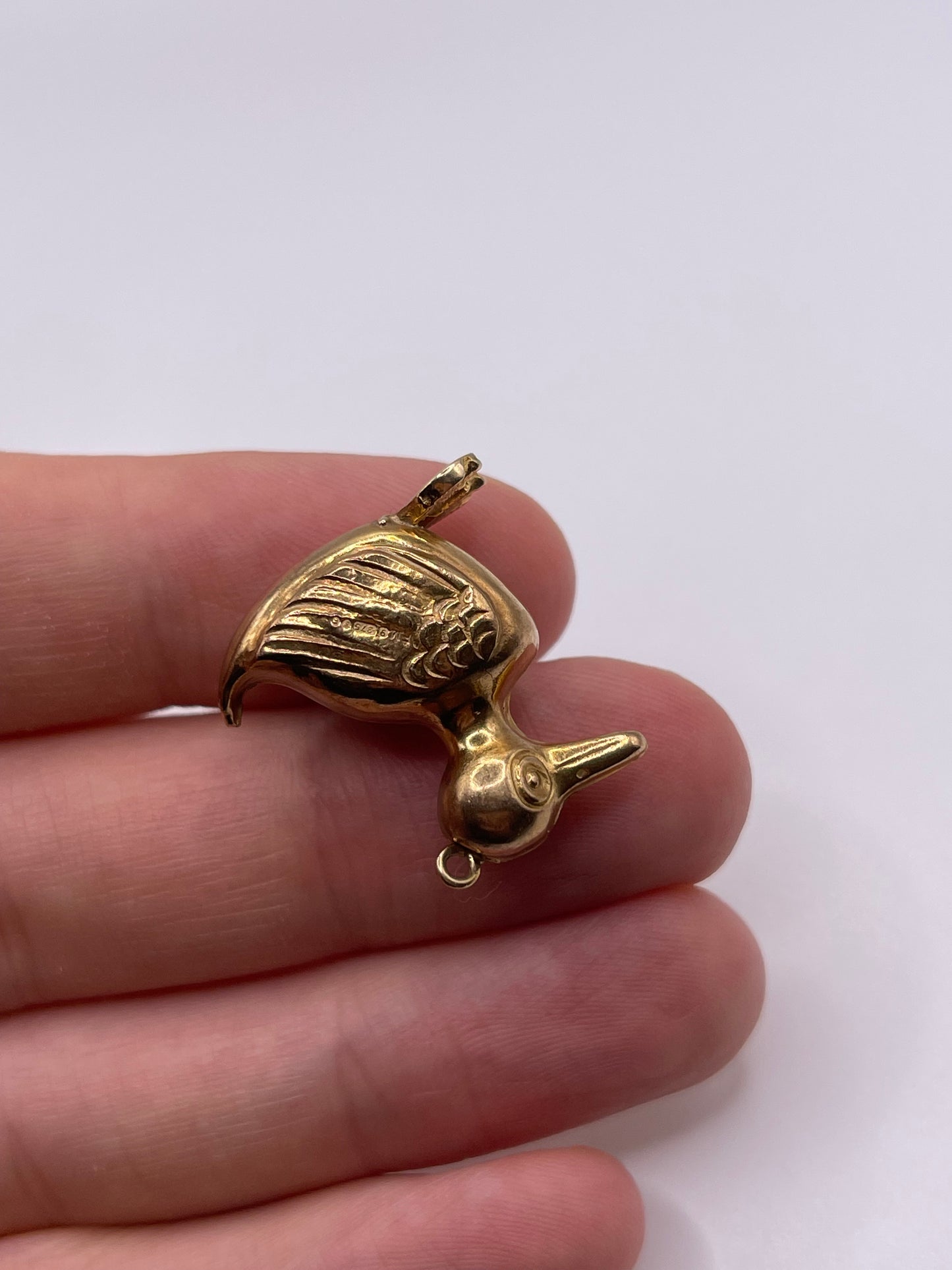 9ct gold duck charm