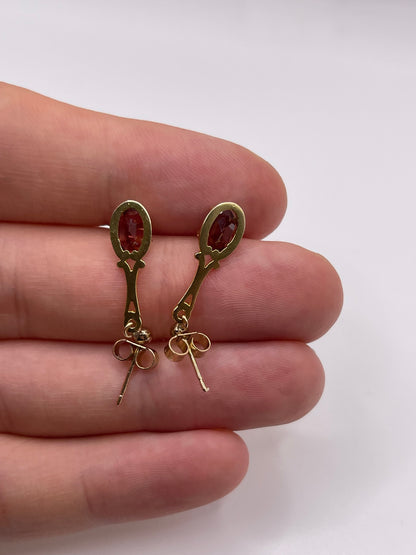 9ct gold garnet earrings