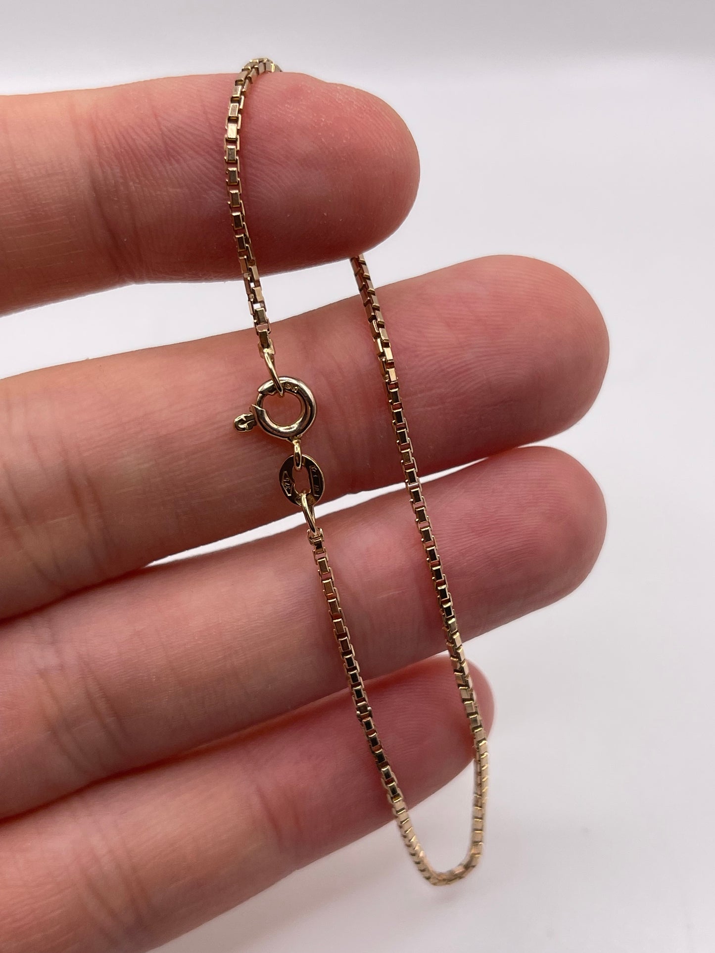 9ct gold bracelet