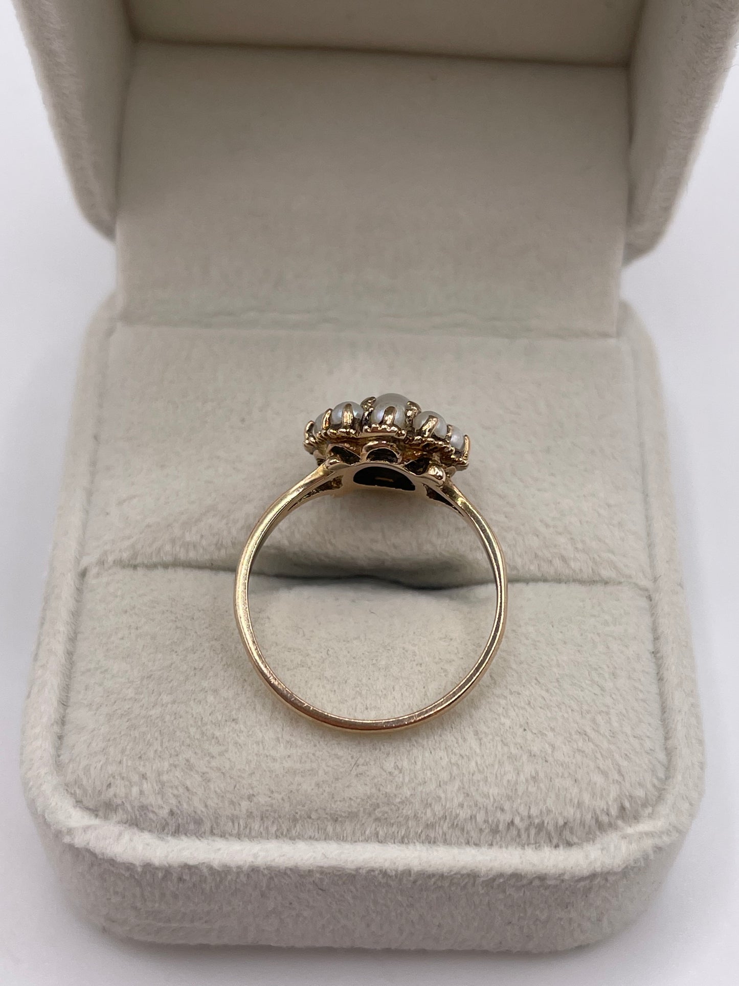 9ct gold pearl cluster ring