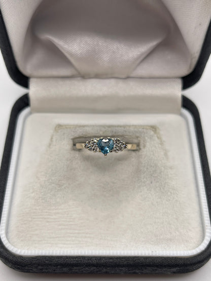 9ct gold topaz and diamond ring