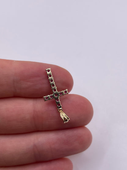9ct gold ruby cross pendant