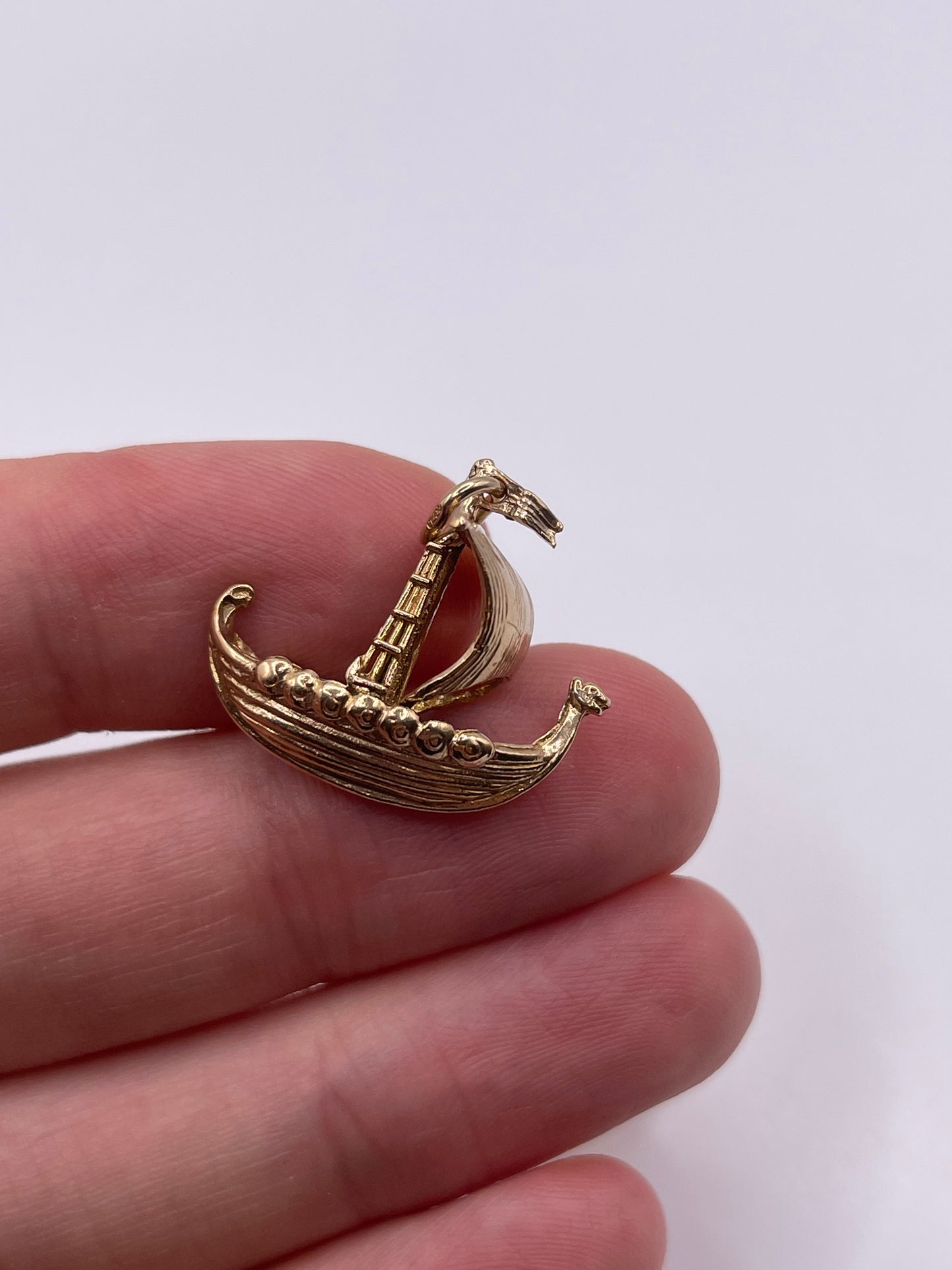 9ct gold Viking ship charm