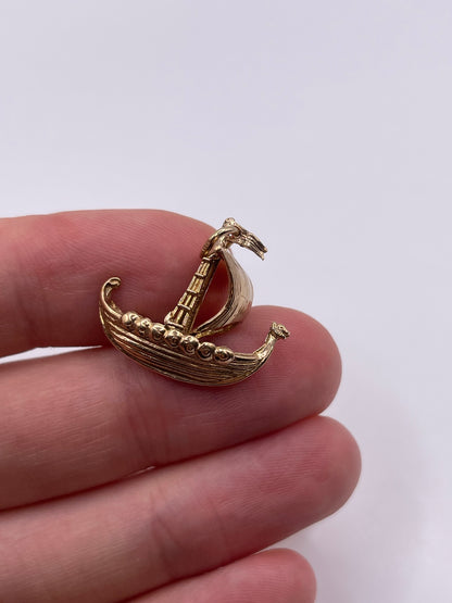 9ct gold Viking ship charm